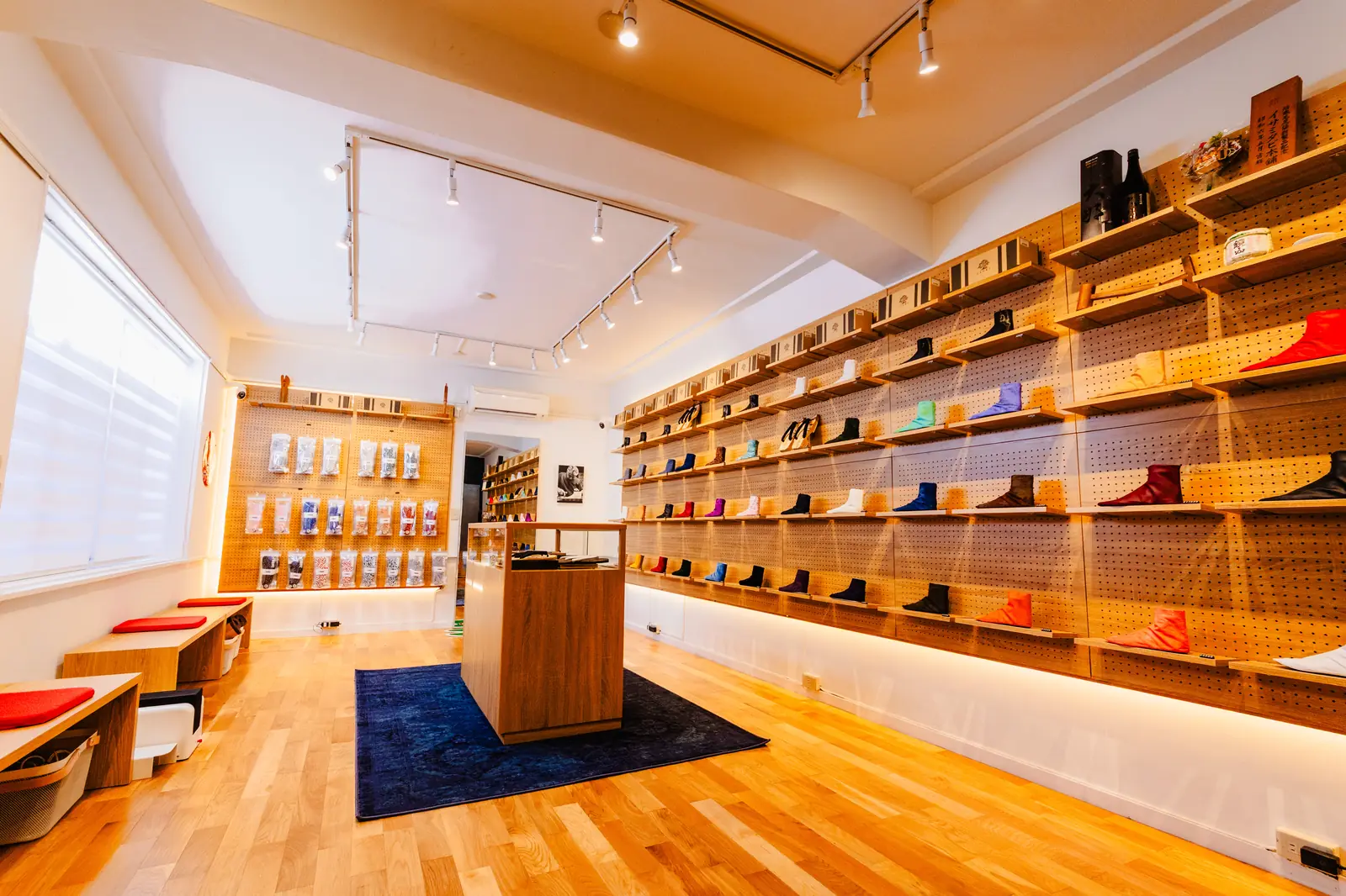 ISAMI Store 川越 店内